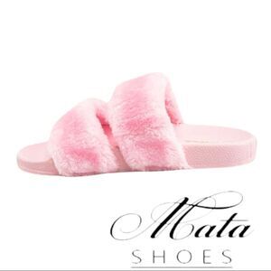 NIB Mata Shoes Cuddle Blush Pink Fuzzy Slide Double Band Sandals Slippers 5.5  6